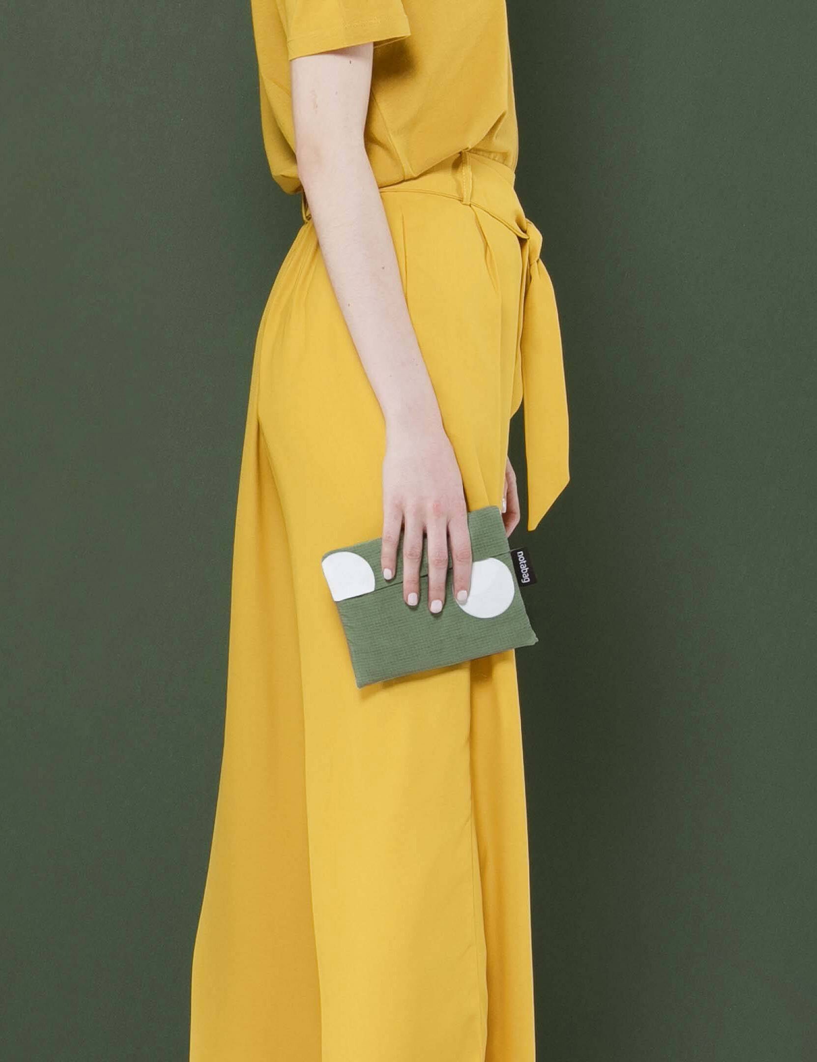 Original – Olive Dots